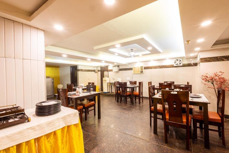 Food & Drinks 5, Gold Inn karol bagh Delhi, Delhi