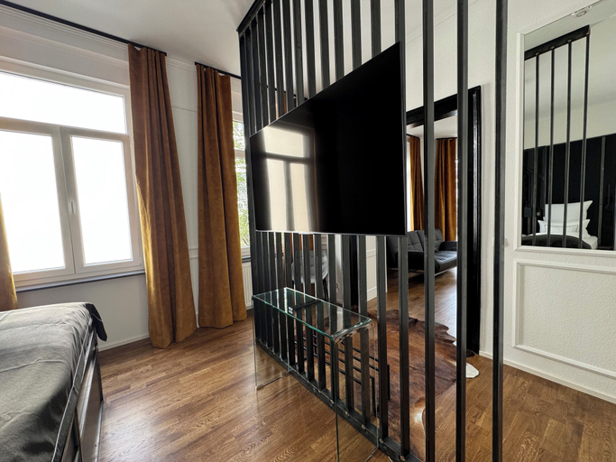 Others 5, HLH - Luxus Familiensuite mit Terrasse, Freiburg im Breisgau