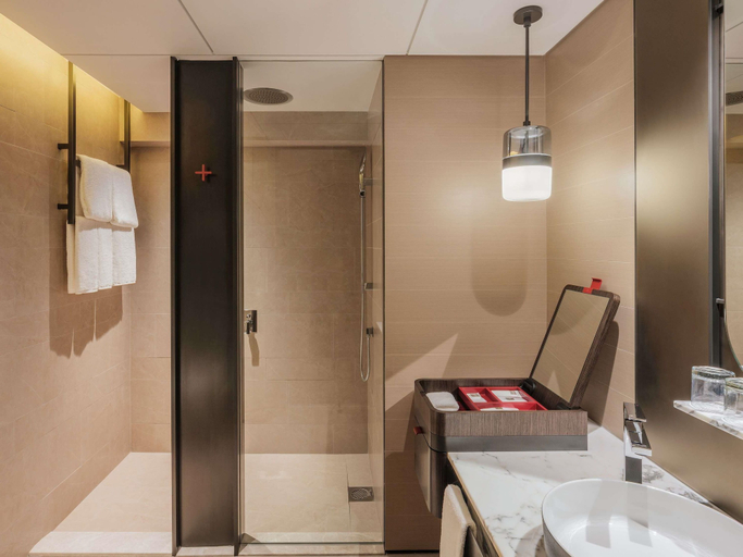 Bathroom 8