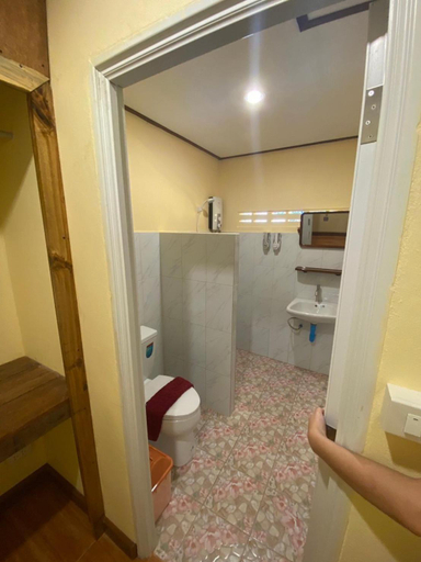 Others 2, Baan Panseng Bungalow, K. Ko Kut