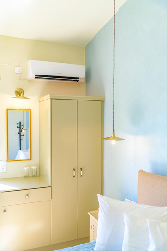 Others 2, Panas Hotel, Ionian Islands