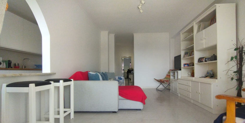 Room 2, Quarteira First Line Front Beach Pool Flat View, Loulé