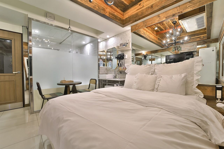Bedroom 8