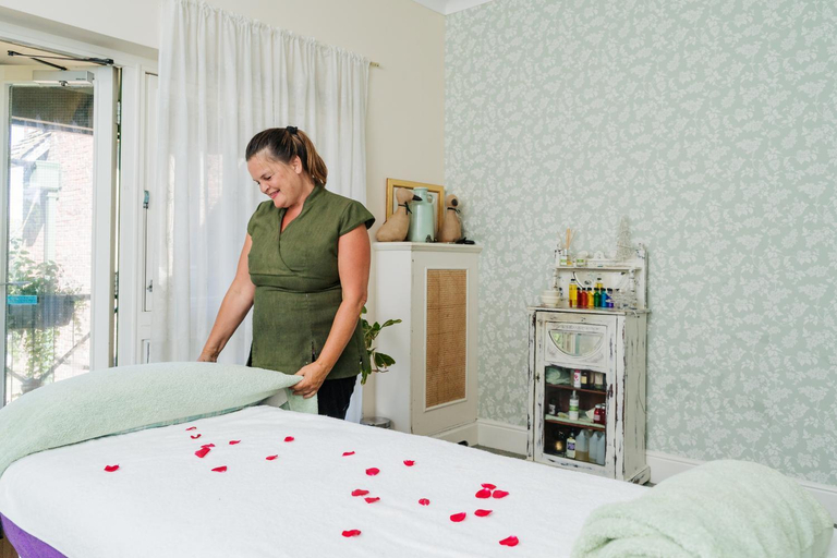 Bedroom 2, Passford House Hotel, Hampshire