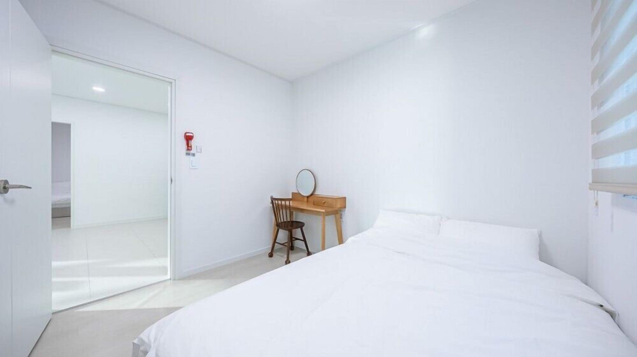 Bedroom 4, Rainbow Friends, Gapyeong