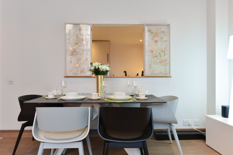 Room 5, Earlham Style - 10ts, London