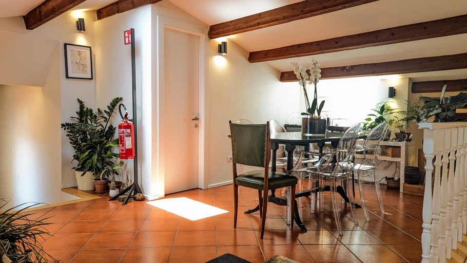 Others 5, Panorama Guest House, Sassari