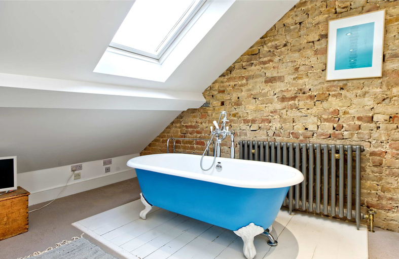 Room 4, 4 Bedroom House Barnes, London