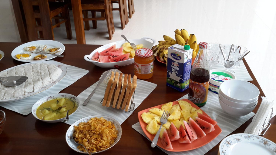 Food & Drinks 5, Heritage Eco Resort Kelaniya, Kelaniya