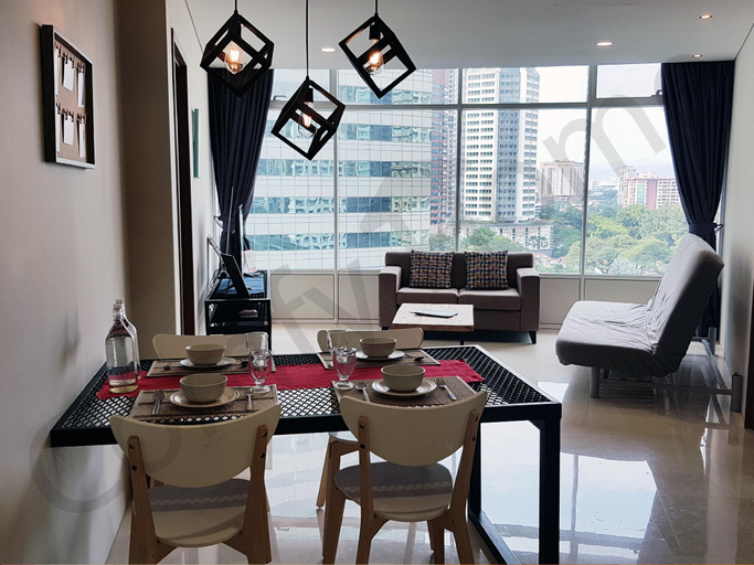 Dining Room 15