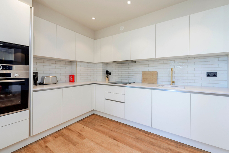 Room 2, Bright Modern Retreat, London
