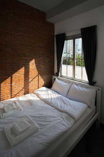 Bedroom 13