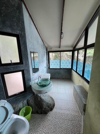 Bathroom 3, Smile Bungalows, Ko Phangan