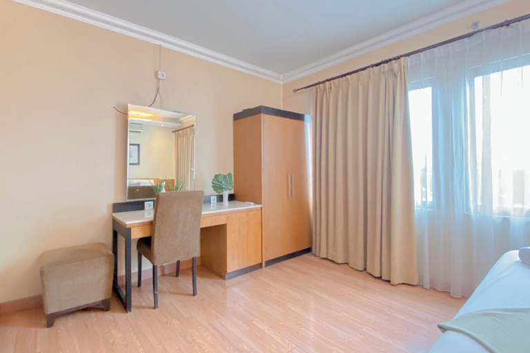 Bedroom, Elegant and Spacious 3BR at Grand Setiabudi Apartment, Bandung