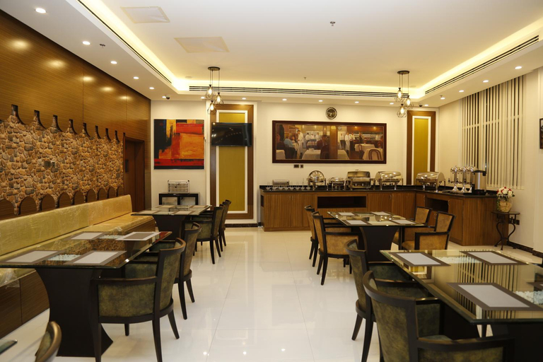 Food & Drinks 5, The Palace Hotel - فندق القصر, Bausher