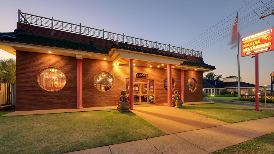 Food & Drinks 4, All Travellers Motor Inn, Warrumbungle Shire