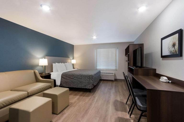 Bedroom 3, Woodspring Suites Chandler Airport, Maricopa