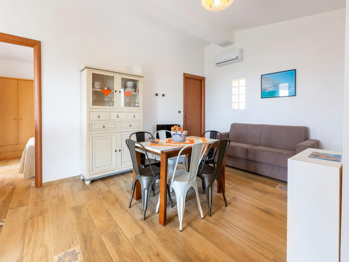 Others 4, Villa in Sicily with Pool, Agrigento