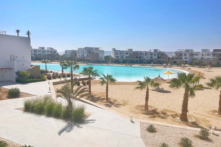 Exterior & Views, Xuru Stays I Charming & Beautifully Styled 3bdr @ Swan Lake Gouna, Al-Ghurdaqah 2