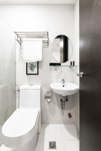 Bathroom 4