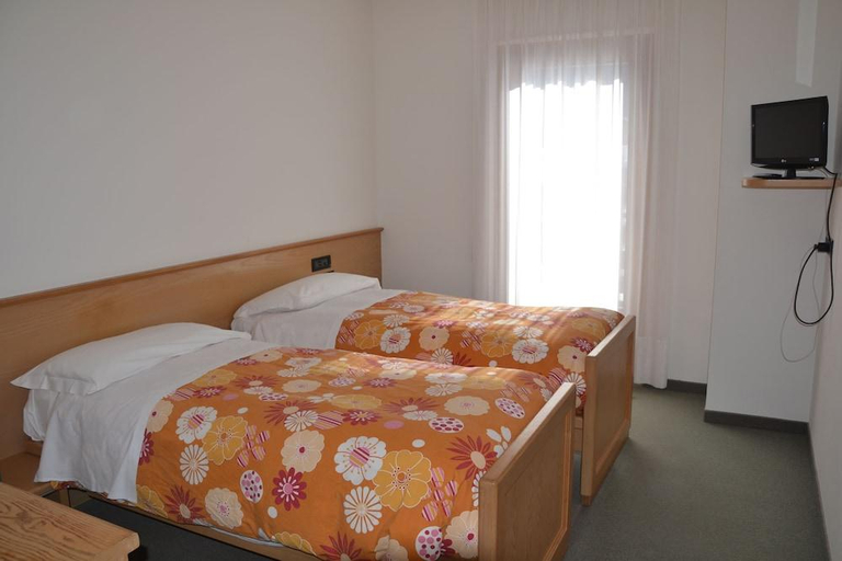 Bedroom 3, Meuble Rosalpina, Sondrio