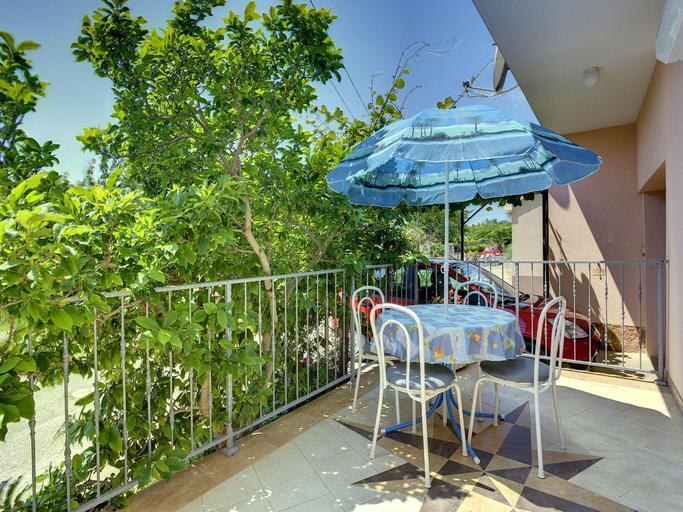 Others 4, Apartment in Medulin near Sandy Beaches, Medulin
