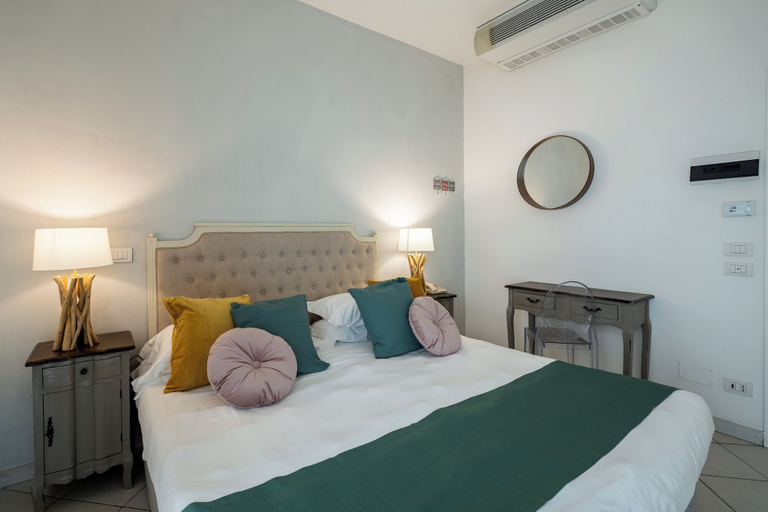 Bedroom 4, Hotel Continental, Ancona