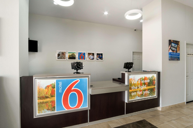Public Area 5, Motel 6 Lexington, KY - Airport, Fayette