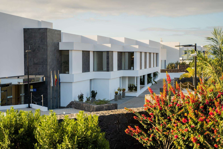 Exterior & Views 2, Royal Marina Suites Boutique Hotel, Las Palmas