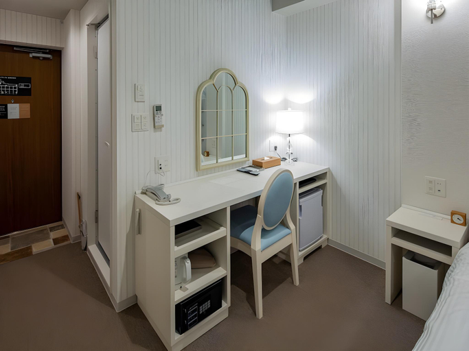 Others 5, Hotel Reference Tenjin III, Fukuoka