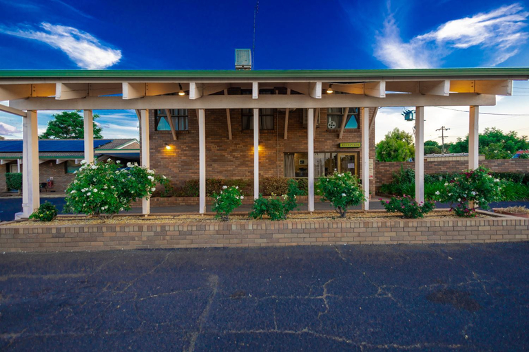 Others 5, All Travellers Motor inn, Warrumbungle Shire