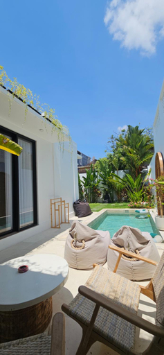 Others 4, New Villa Manis proche Seminyak, Badung