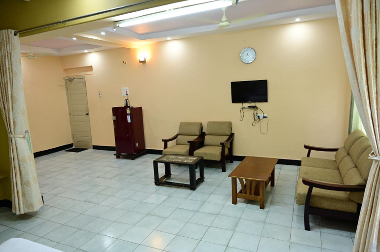 Others 4, Hotel Priya, Raichur