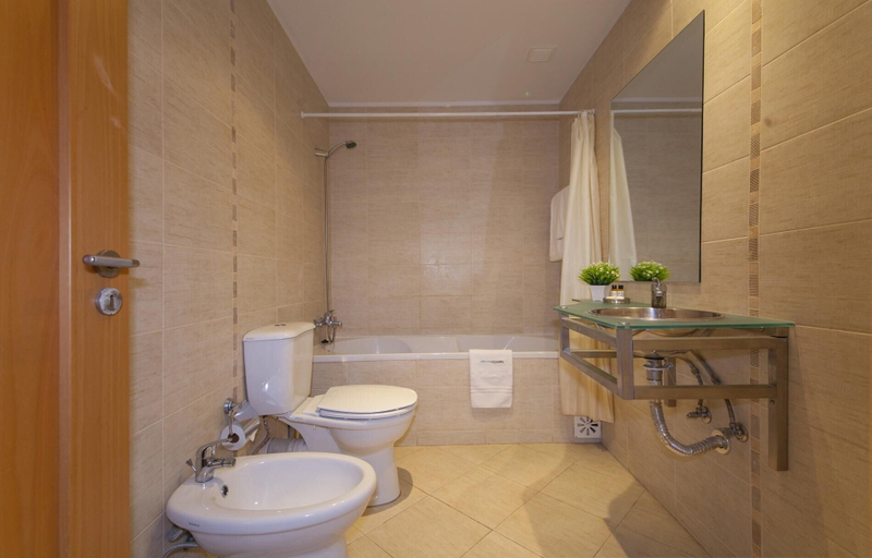 Bathroom 4, B42 - Oceano Atlântico Apartment, Portimão
