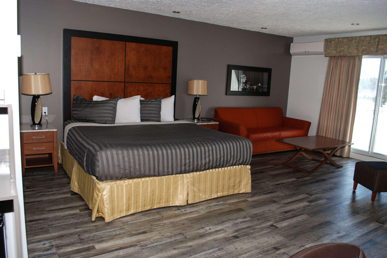 Bedroom 3, Rodeway Inn Grand Falls, Madawaska