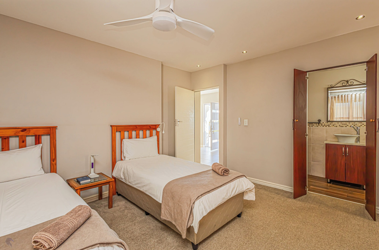 Bedroom 2, Seasons of Serenity, Langebaan 8-sleeper, West Coast