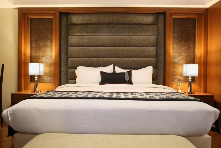 Bedroom 4, Golden Tulip Jaipur City Center, Jaipur