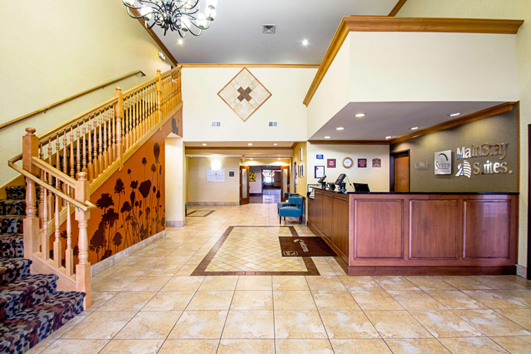 Public Area 2, Sleep Inn & Suites Madison Area, Dane