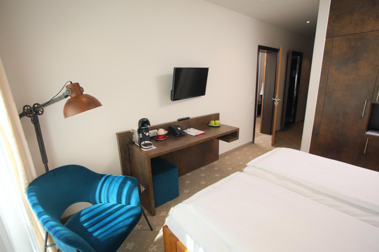 Bedroom 2, Romantik Hotel Landhaus Biewald, Göttingen