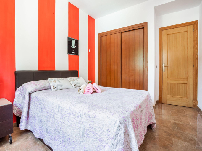 5, Tranquil Villa Stay in Tolleric, Baleares