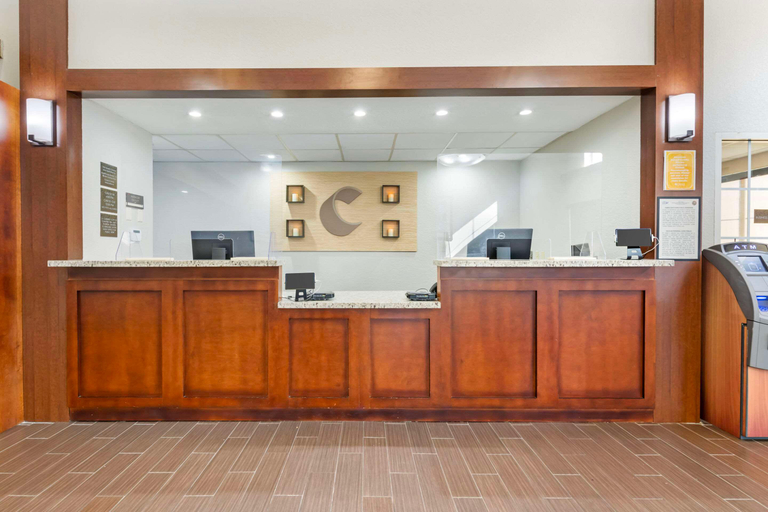 Public Area 2, Comfort Suites Downtown, Orange