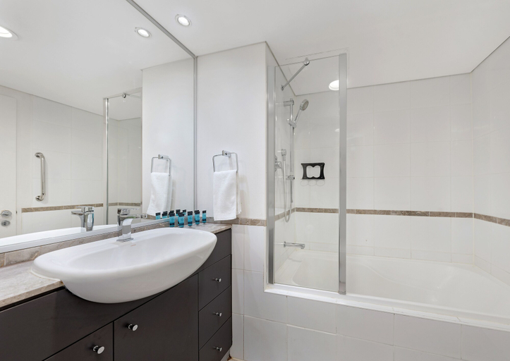 Bathroom, Kozyguru | Haymarket | 2 Bedroom Studio Apartments On George St, Sydney