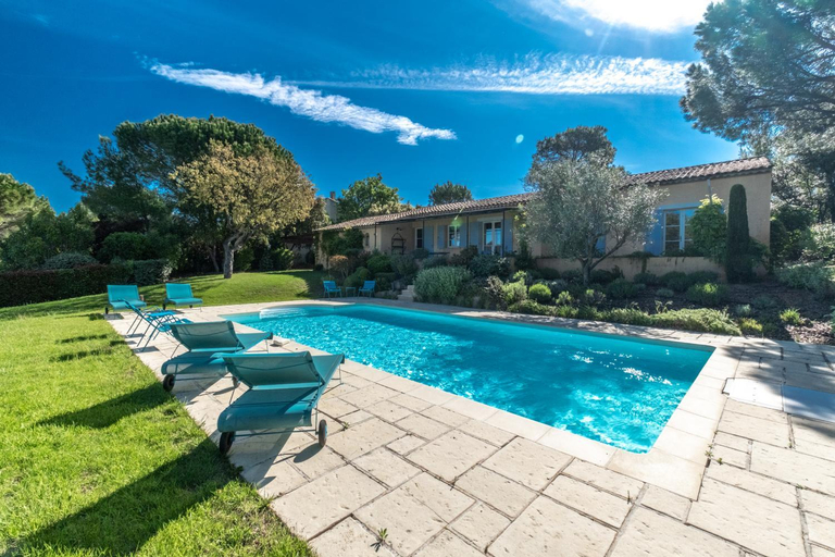Others 3, Les Villas de Saint Endreol, Var