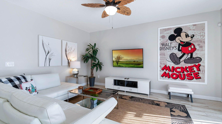 Separate living room 4, 4720 sleepy hollow drive , Osceola
