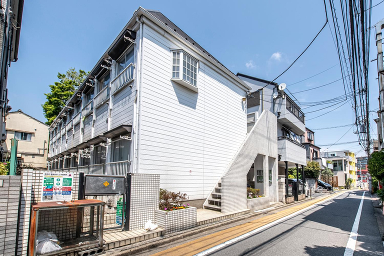 Others 5, Plaza de La Brea, Itabashi