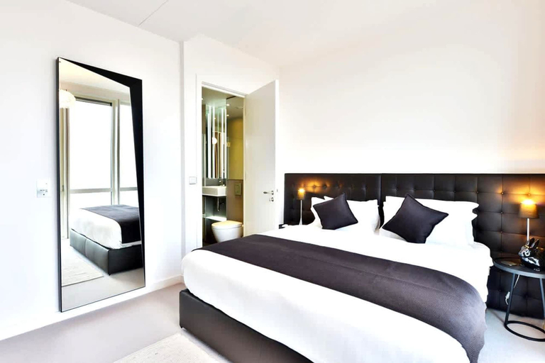 Room 2, Bird s eye View - Luxury 2bdr Penthouse In Central London, London