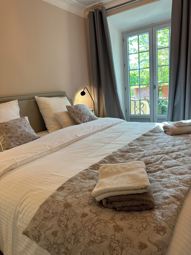 Bedroom 5, Chateau d Artigues, Var