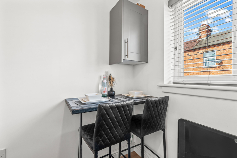 Others 5, City Centre House with EV Parking, Coventry