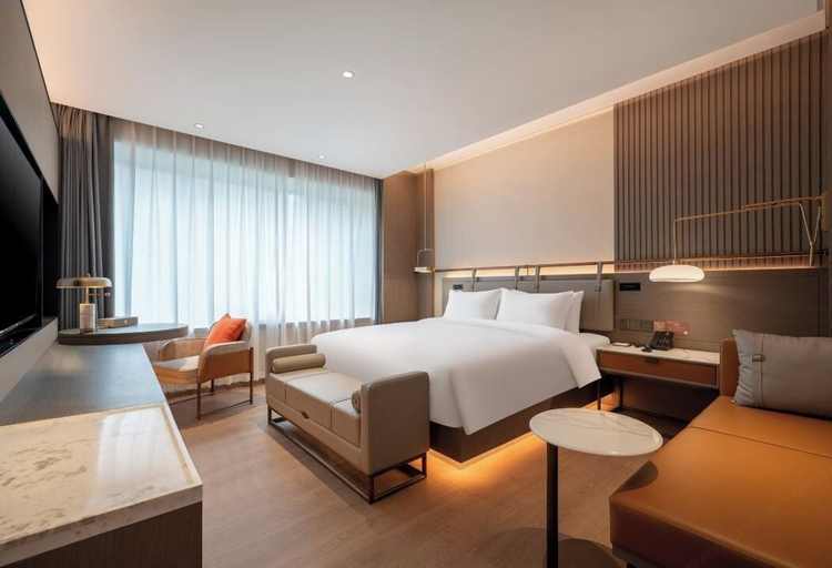 Bedroom 2, World Hotel (Jinan CBD Dingjiazhuang Subway Station), Jinan