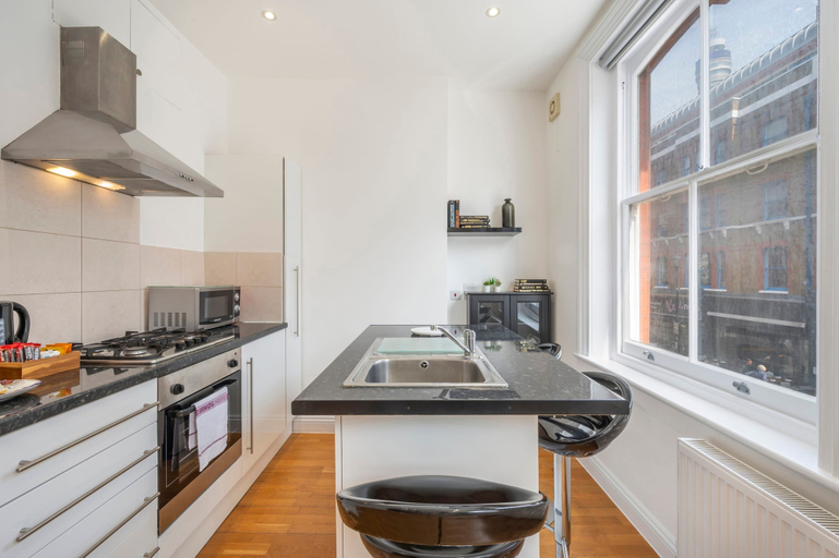 Room 5, Dionysus Den - Fitzrovia - by Frankie Says, London
